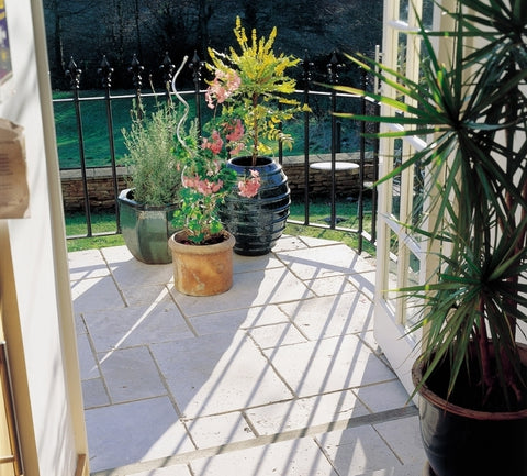 Light Tumbled Travertine Pavers